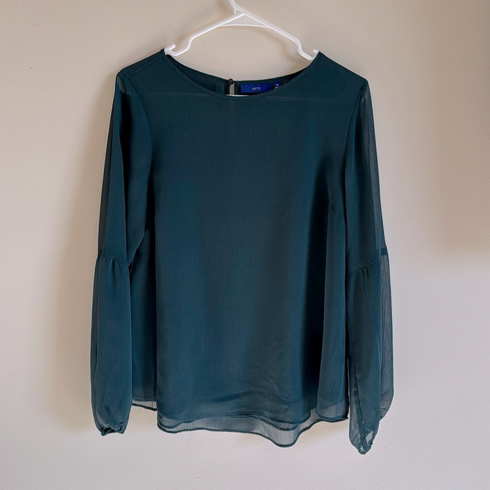 APT 9 - Blouse, sheer sleeves. Green/Teal - size M